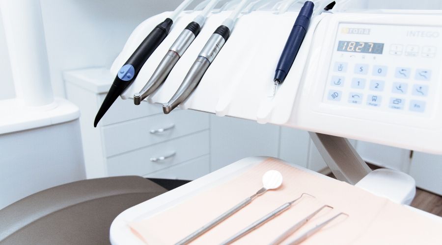 Clicca per accedere all'articolo Studi Odontoiatrici: Vademecum delle indicazioni operative FASE 2
